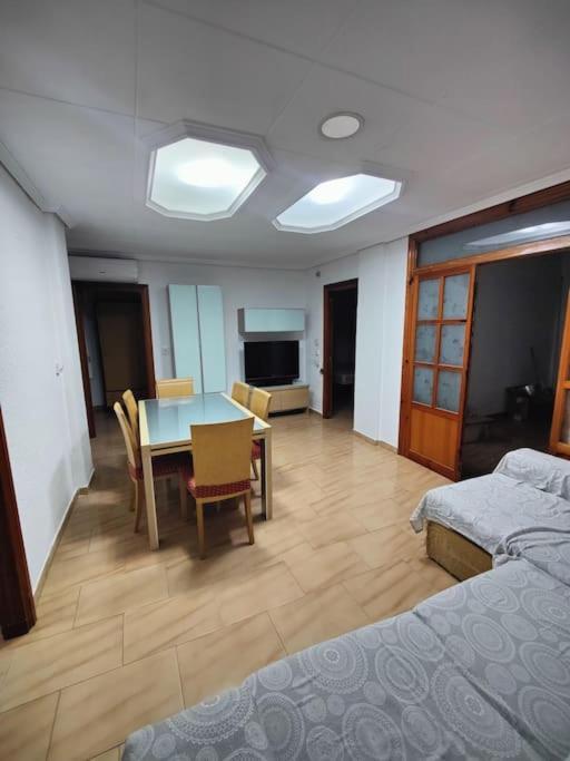 Casa De Pueblo Grande 7 Personas Casa de vacances Corbera de Alcira
