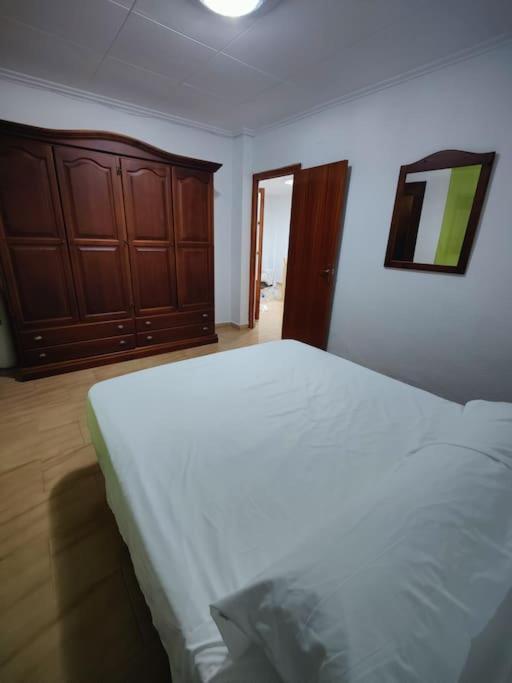 Casa de vacances Casa De Pueblo Grande 7 Personas Corbera de Alcira